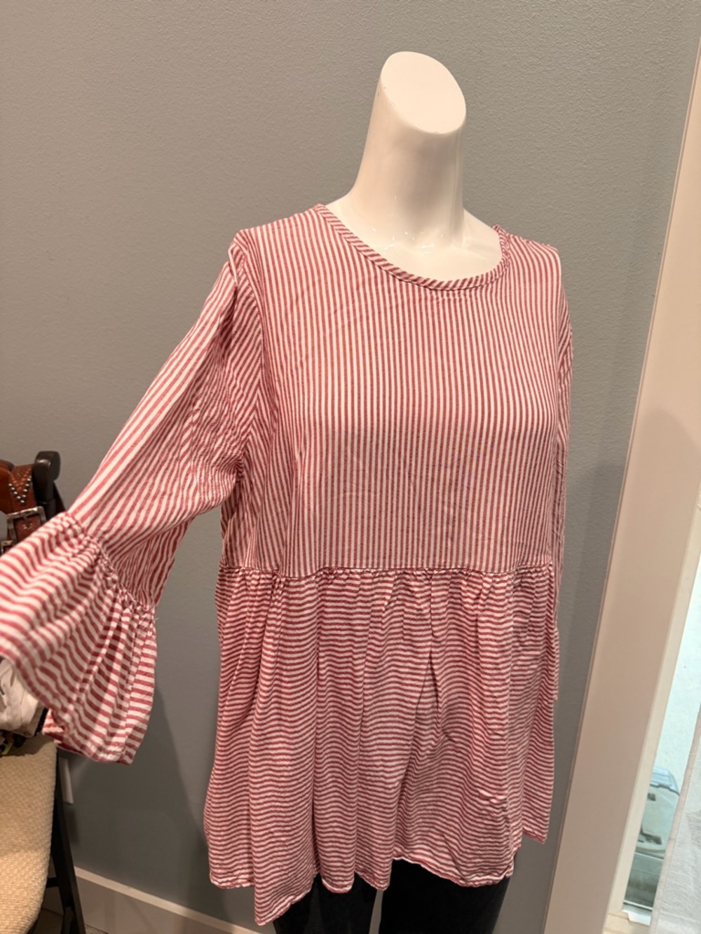 Ces Femme Striped Whimsy Peplum Tunic Flowy Lightweight Bell Wrist Cottage S